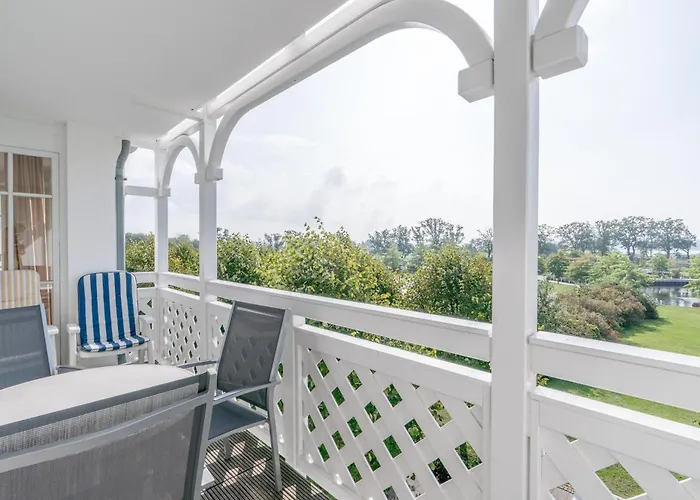 Apartment 544, Seepark *